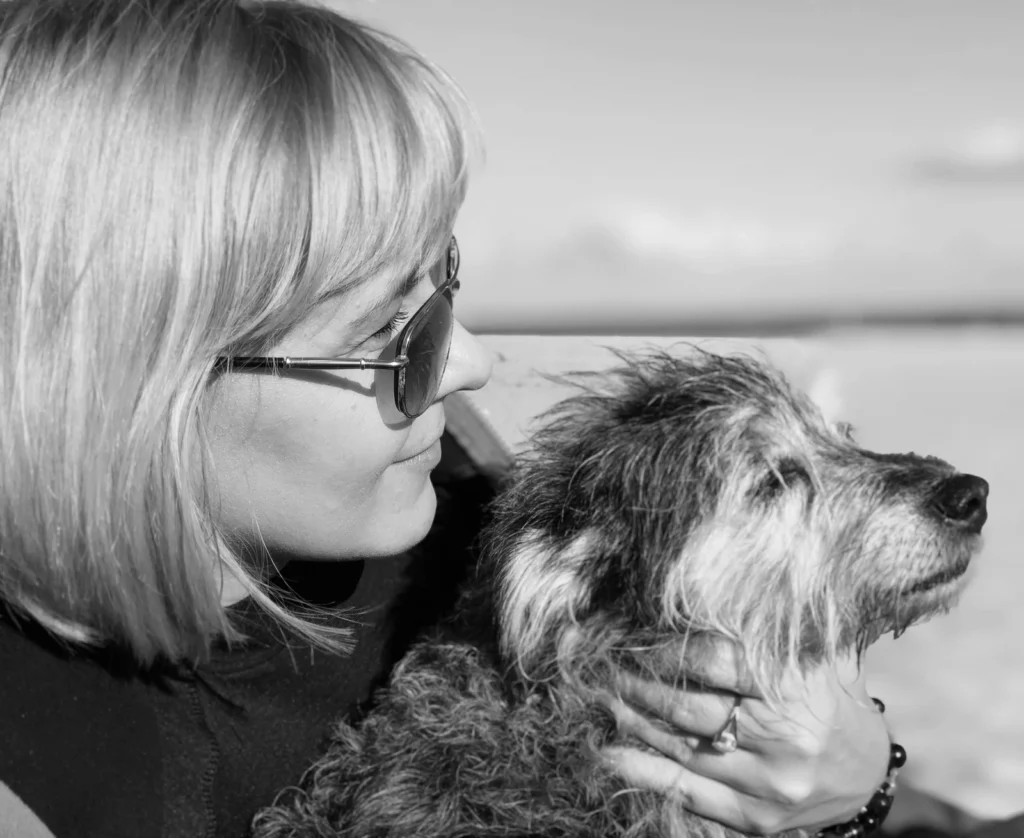 Sylwia Niedaszkowska z psem Manią